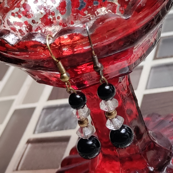 Vintage Glass beaded Earrings - Picture 1 of 4